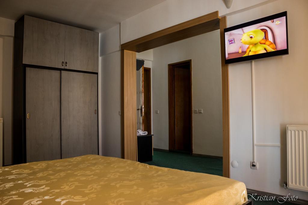 Hotel Valahia Targoviste Exterior foto